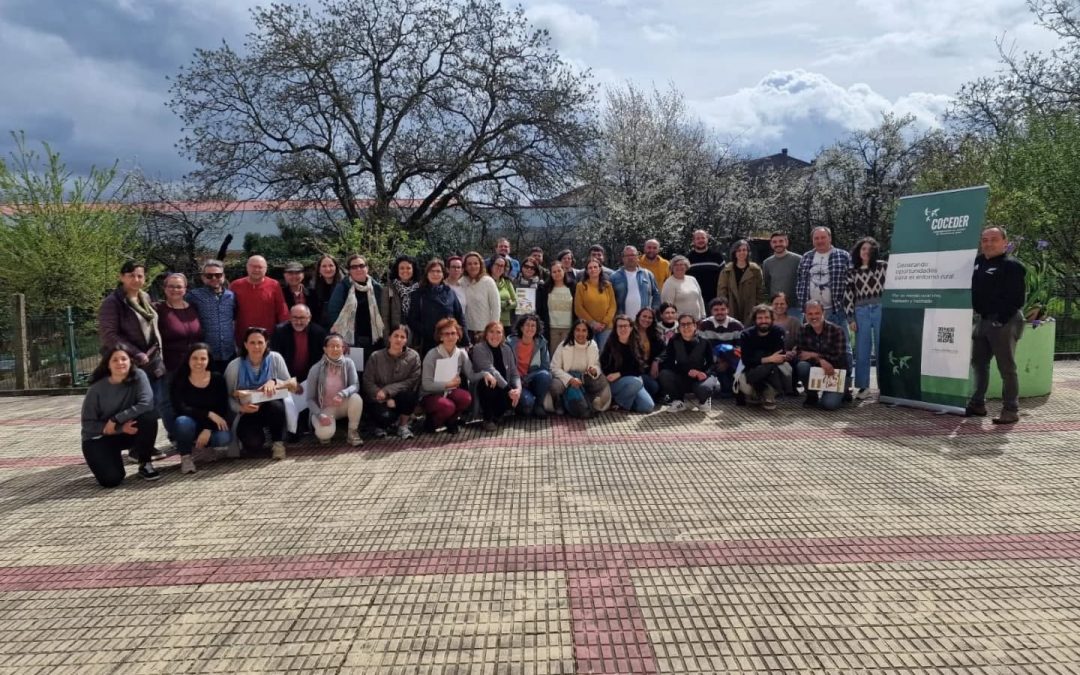 DEL DERECHO AL TECHO HAY MUCHO TRECHO